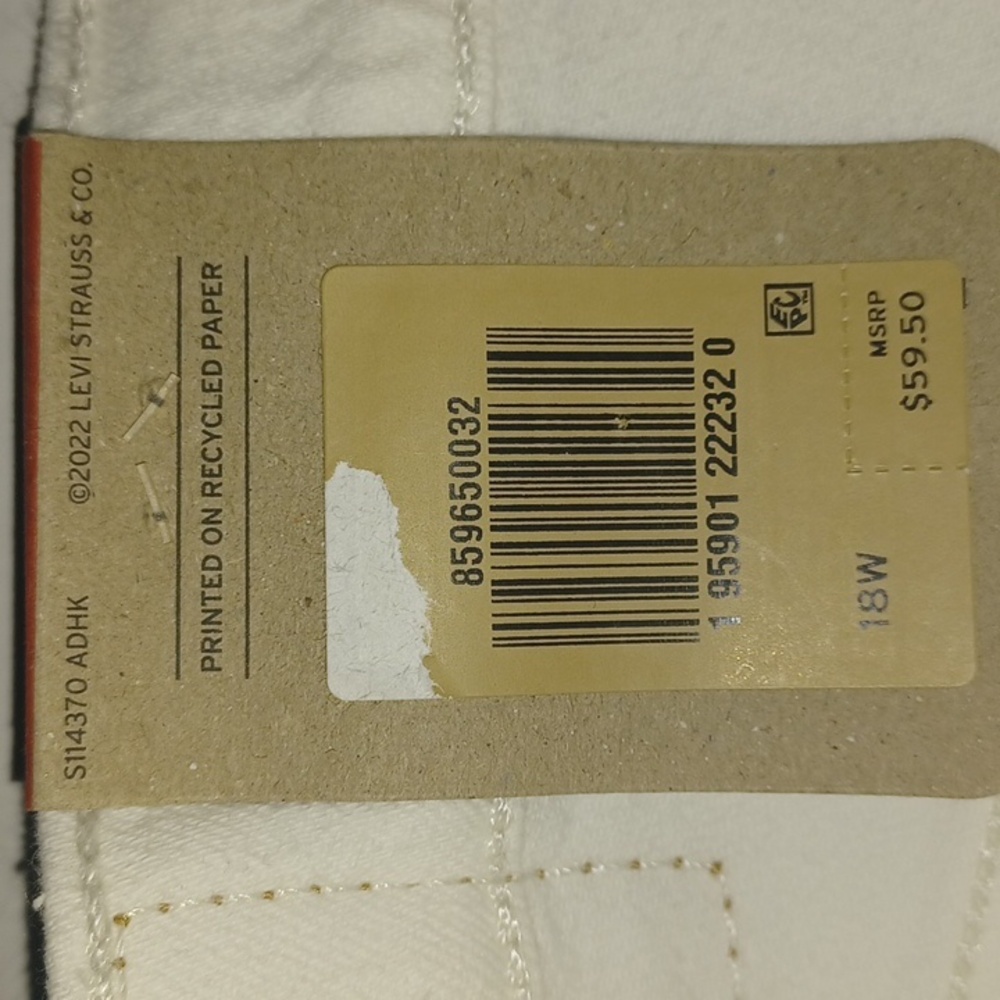 Levi's 501 Button-Fly Shorts White Size-18W NWT - Picture 5 of 5